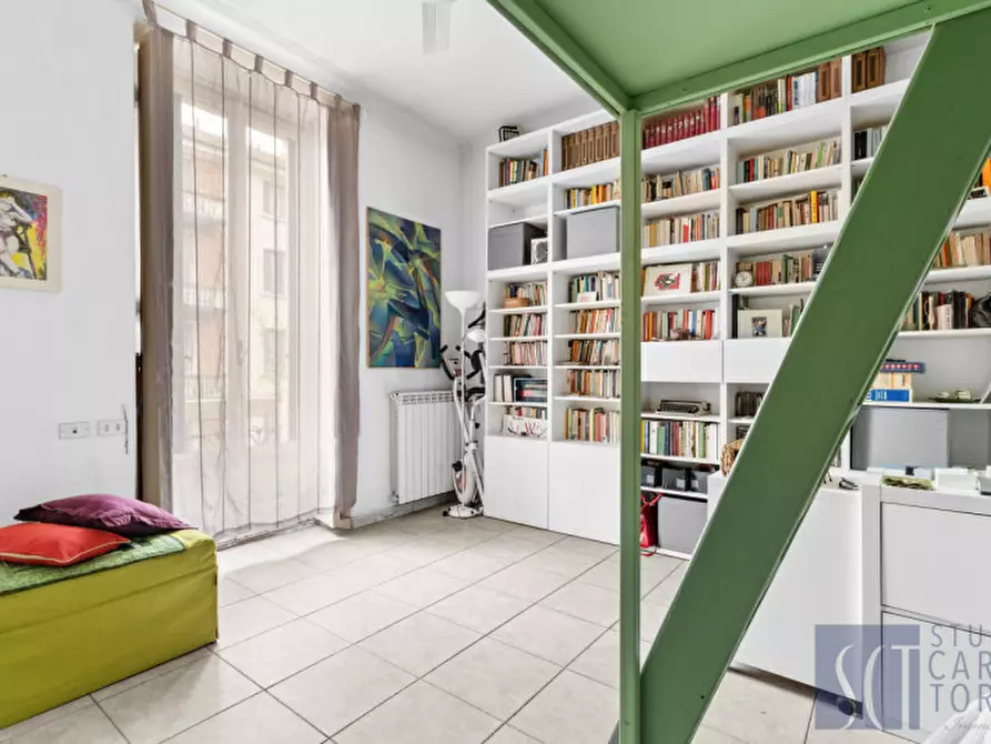Immagine 17 di Appartamento in vendita  in Via Giacomo Watt, 2 a Milano
