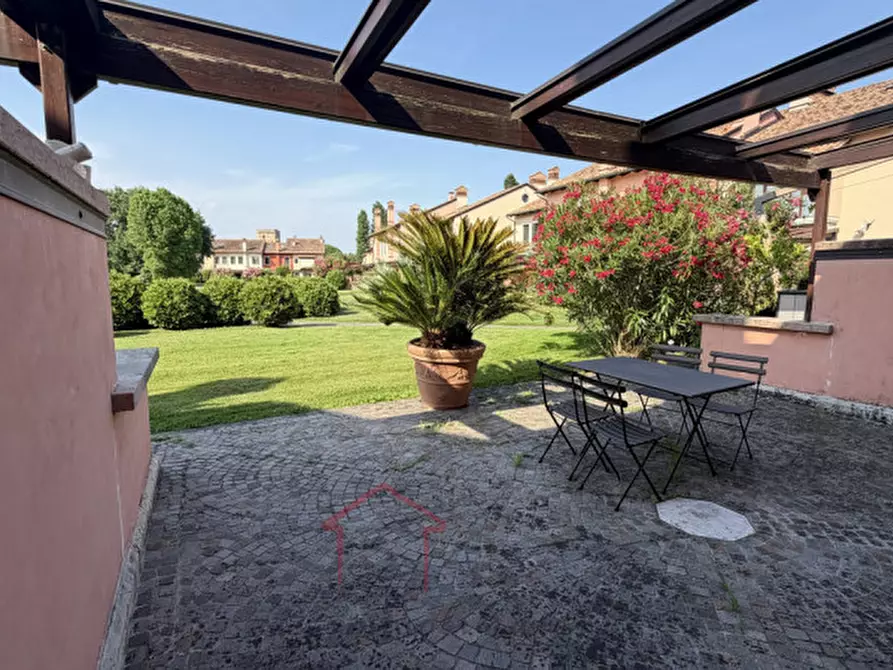Immagine 4 di Villetta a schiera in vendita  in Via Montecchia a Selvazzano Dentro