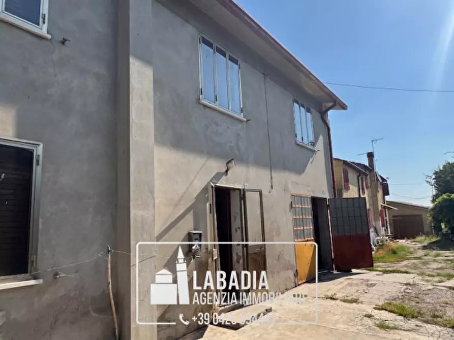 Immagine 15 di Casa indipendente in vendita  in Via Convento 447 a Bagnolo Di Po