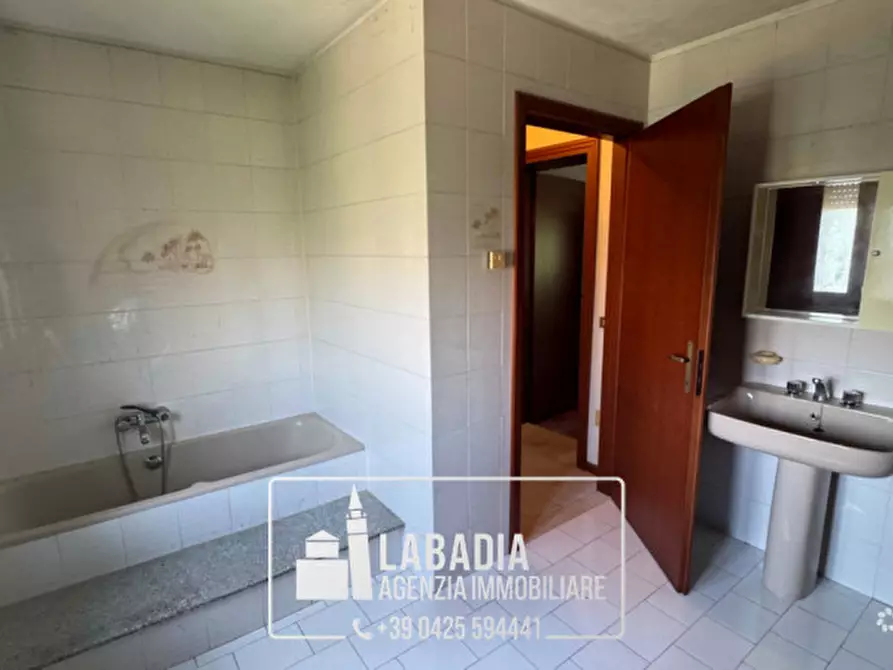 Immagine 18 di Casa indipendente in vendita  in Via Convento 447 a Bagnolo Di Po