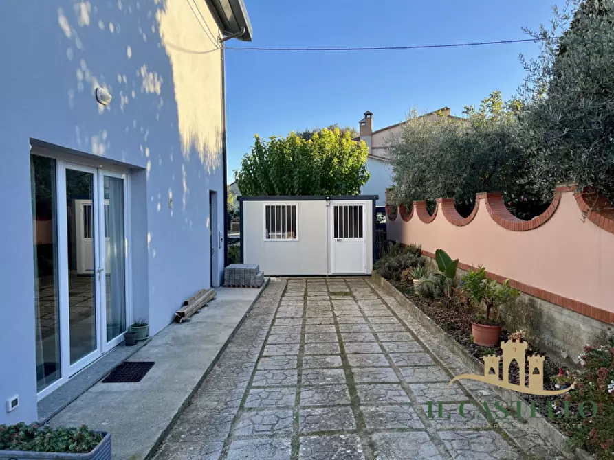 Immagine 35 di Casa indipendente in vendita  in Sanfatucchio a Castiglione Del Lago