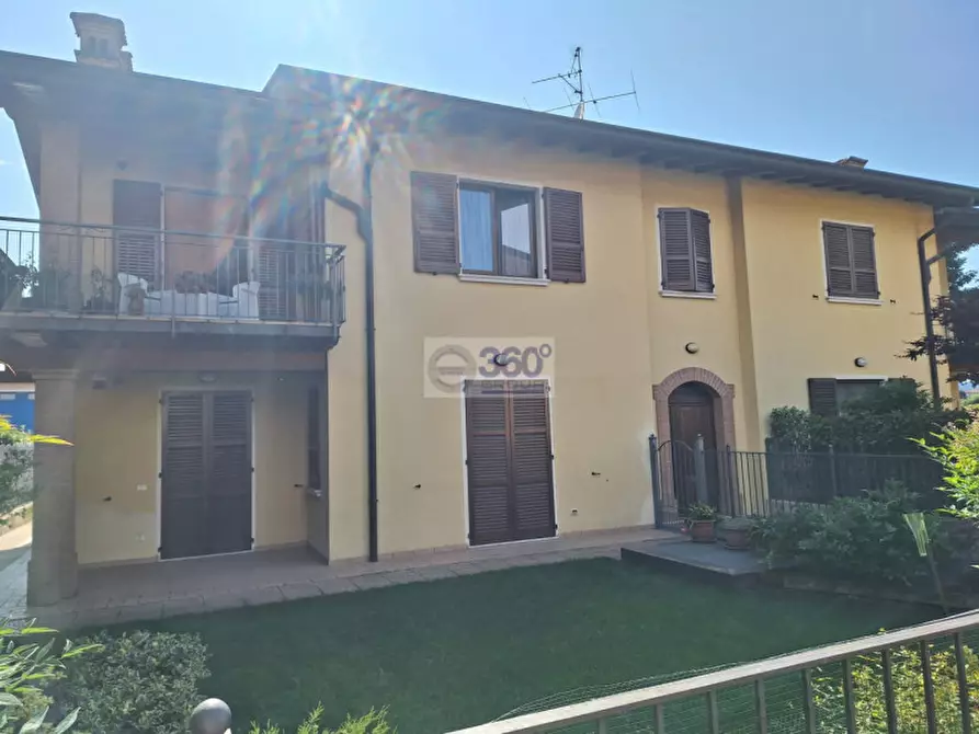 Immagine 6 di Appartamento in vendita  in Via Regina Elena a Cazzago San Martino