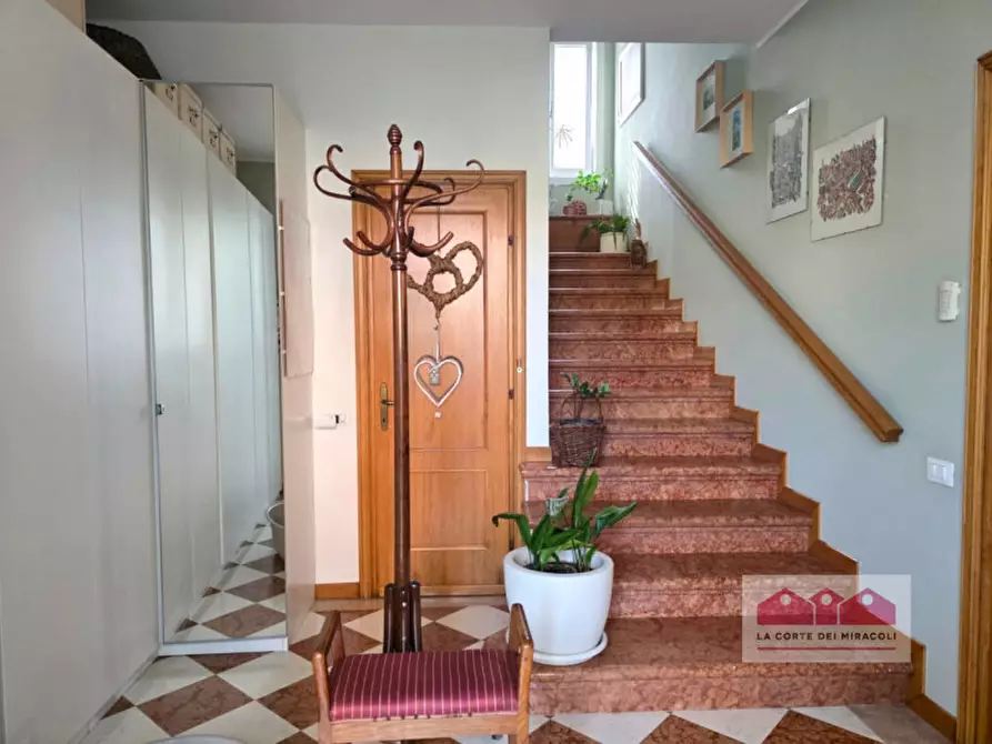 Immagine 4 di Casa bifamiliare in vendita  in Strada di Polegge a Vicenza