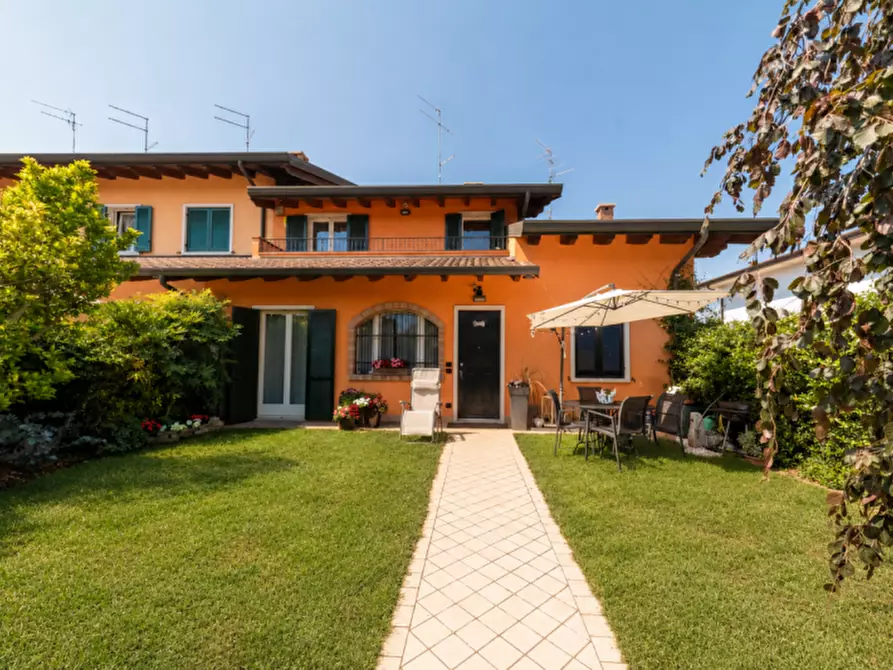 Immagine 3 di Villetta a schiera in vendita  in Via Gabriele D'Annunzio a Zevio