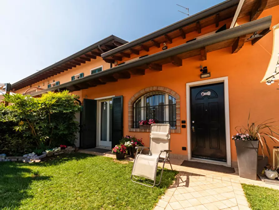 Immagine 5 di Villetta a schiera in vendita  in Via Gabriele D'Annunzio a Zevio