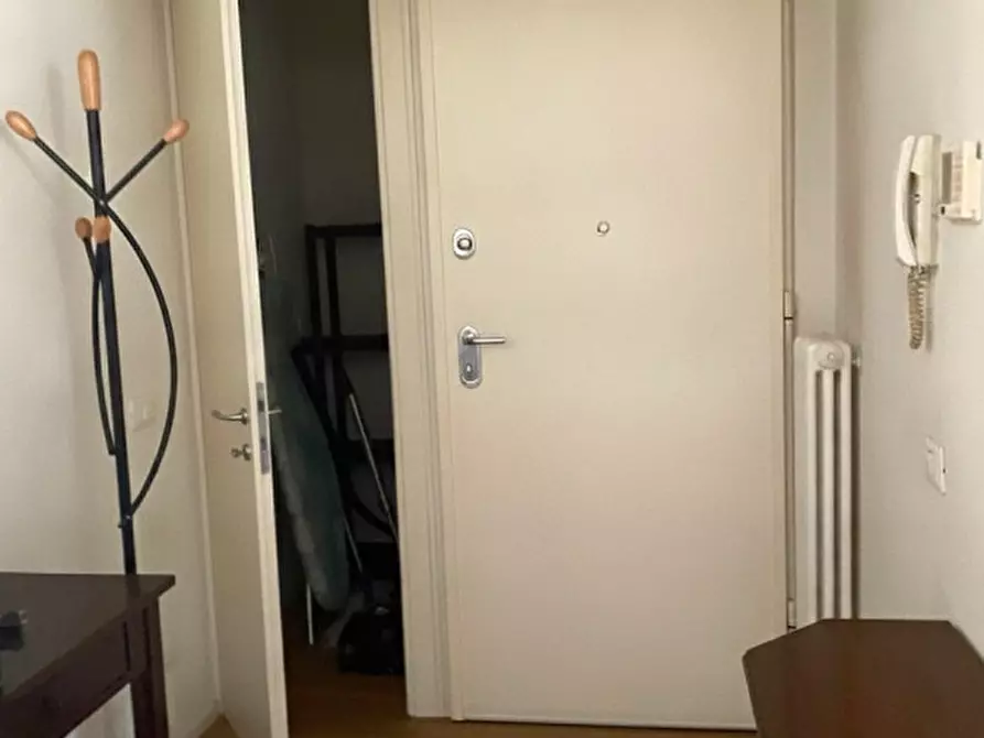 Immagine 1 di Appartamento in affitto  in Via Caporello a Padova