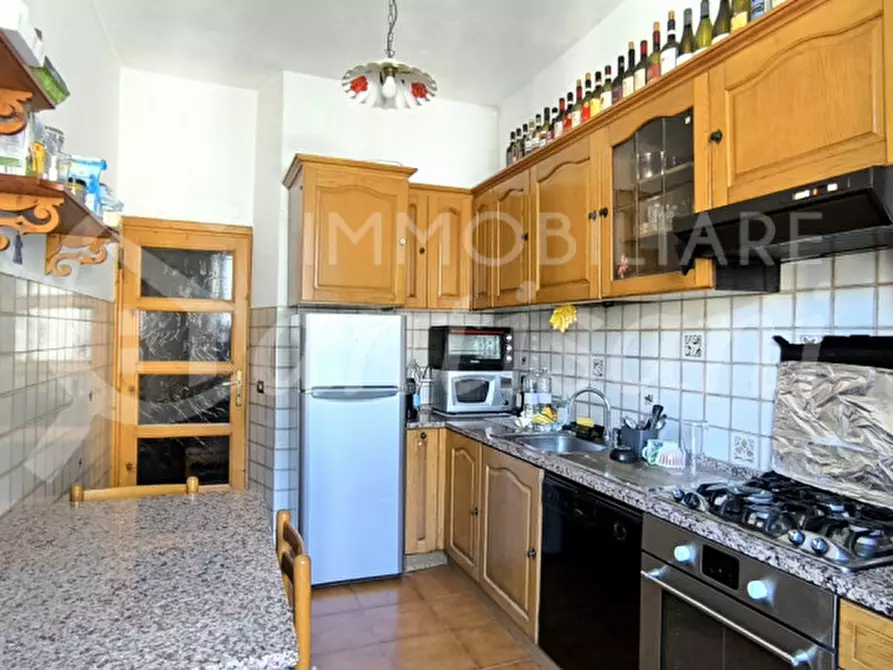 Immagine 5 di Appartamento in vendita  in Via Alfredo Oriani a Firenze