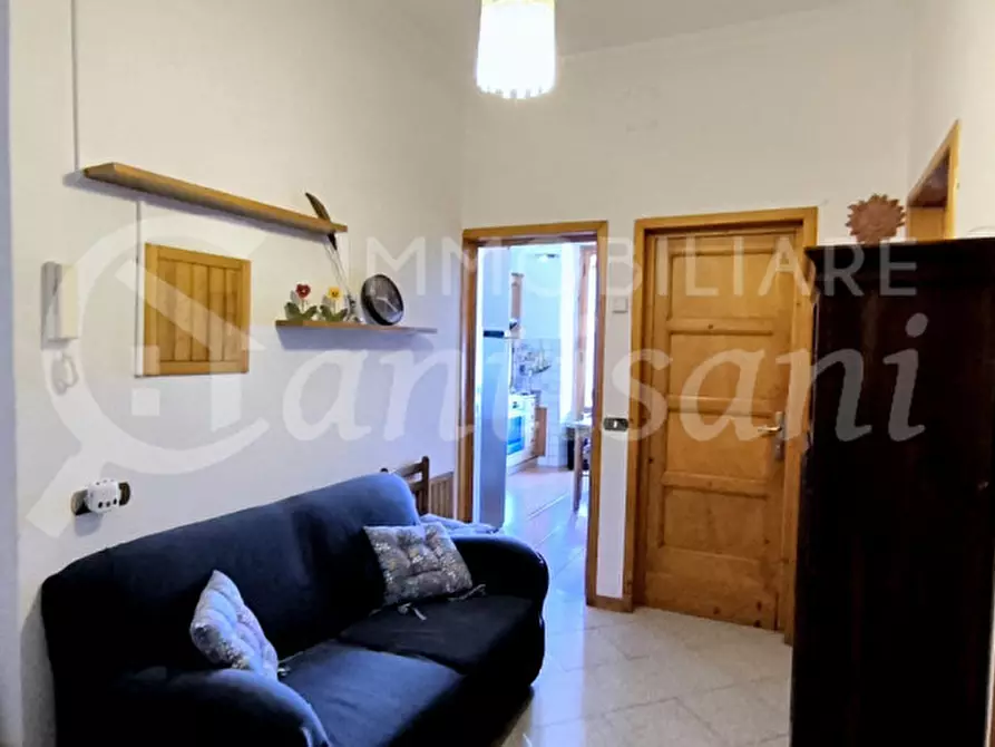 Immagine 15 di Appartamento in vendita  in Via Alfredo Oriani a Firenze