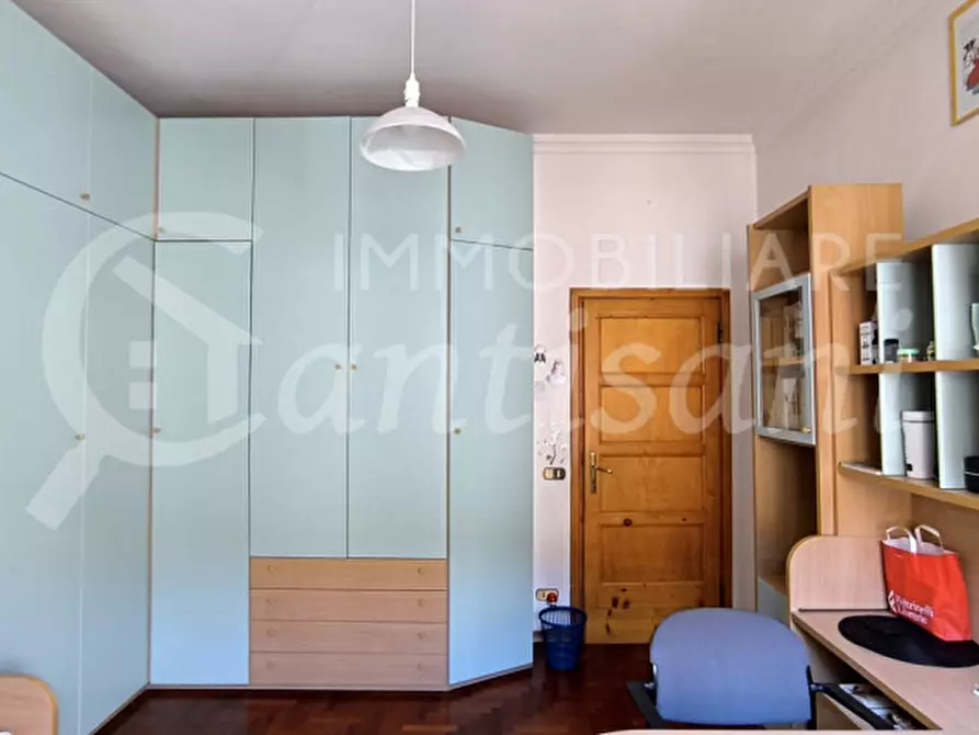 Immagine 20 di Appartamento in vendita  in Via Alfredo Oriani a Firenze