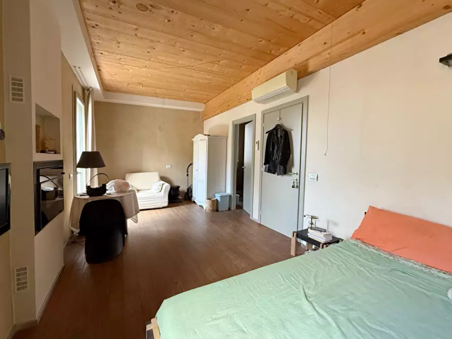 Immagine 6 di Appartamento in vendita  in Via Luciano Marchi 6 a Verona