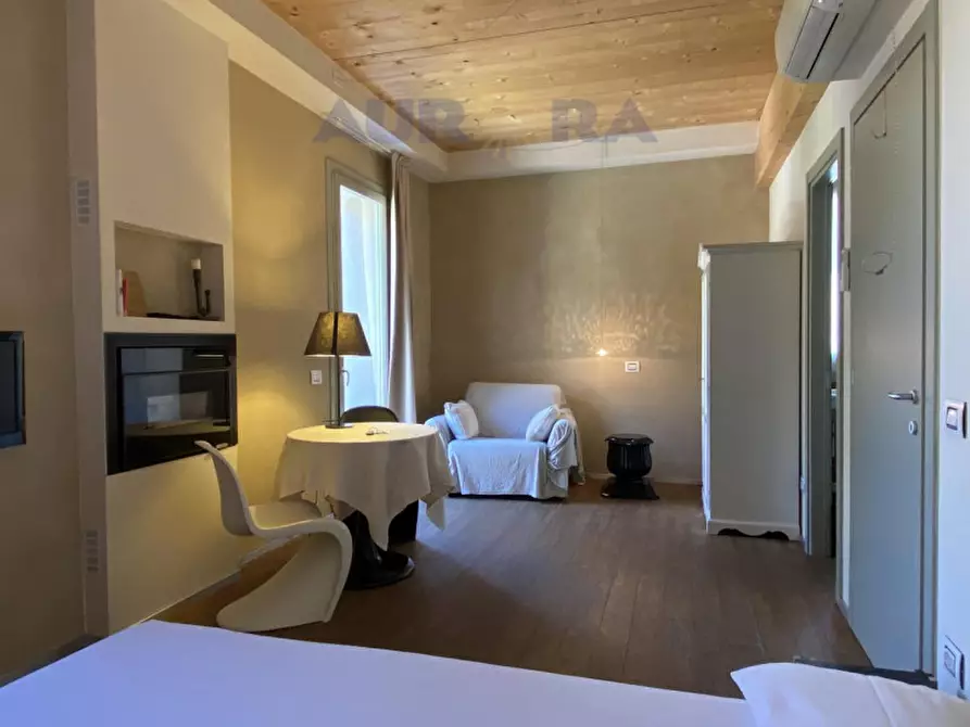 Immagine 9 di Appartamento in vendita  in Via Luciano Marchi 6 a Verona