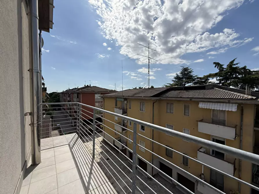 Immagine 15 di Appartamento in vendita  in Via Luciano Marchi 6 a Verona