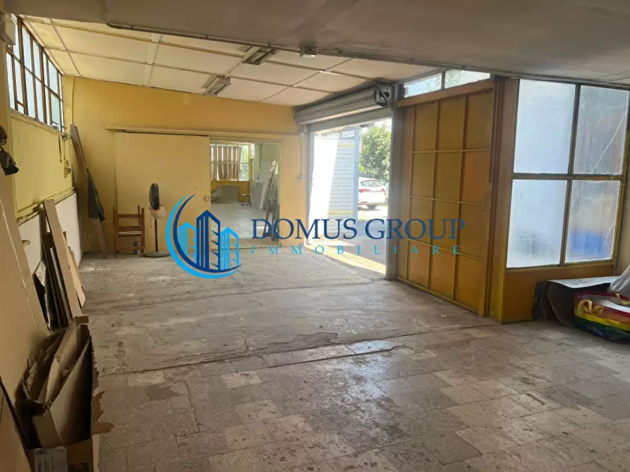 Immagine 11 di Laboratorio in vendita  in Via Villafalletto a Roma