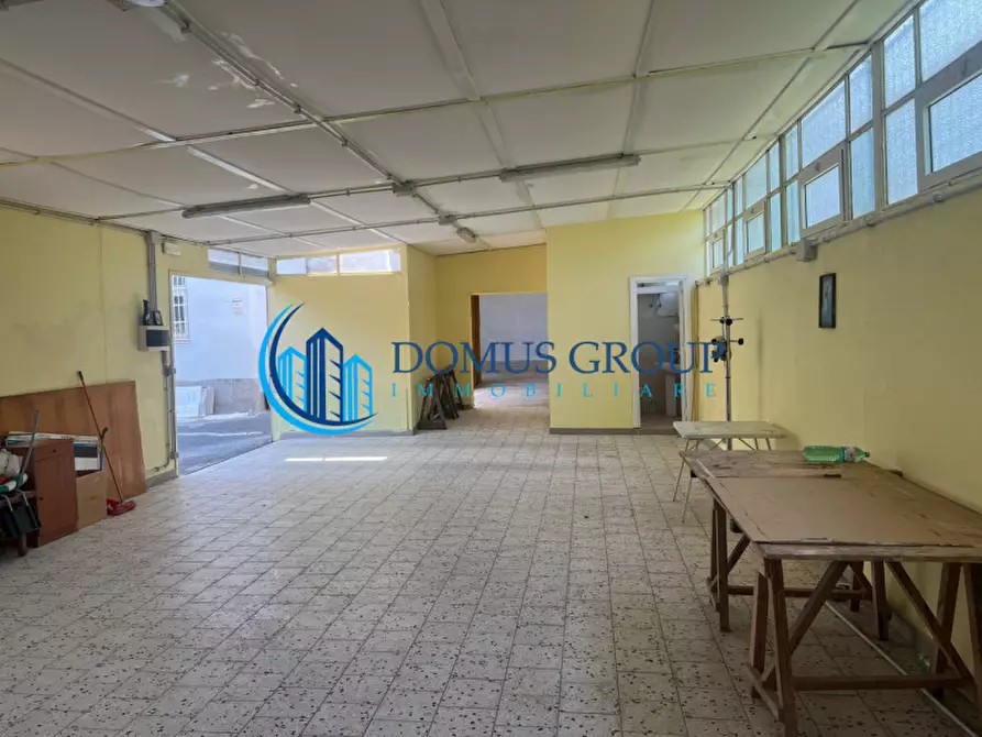 Immagine 13 di Laboratorio in vendita  in Via Villafalletto a Roma