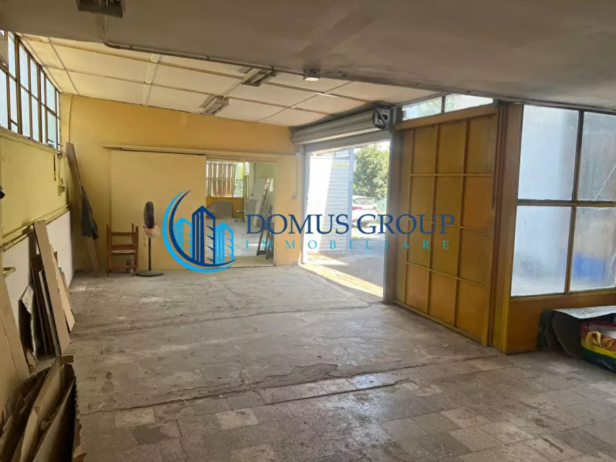 Immagine 15 di Laboratorio in vendita  in Via Villafalletto a Roma
