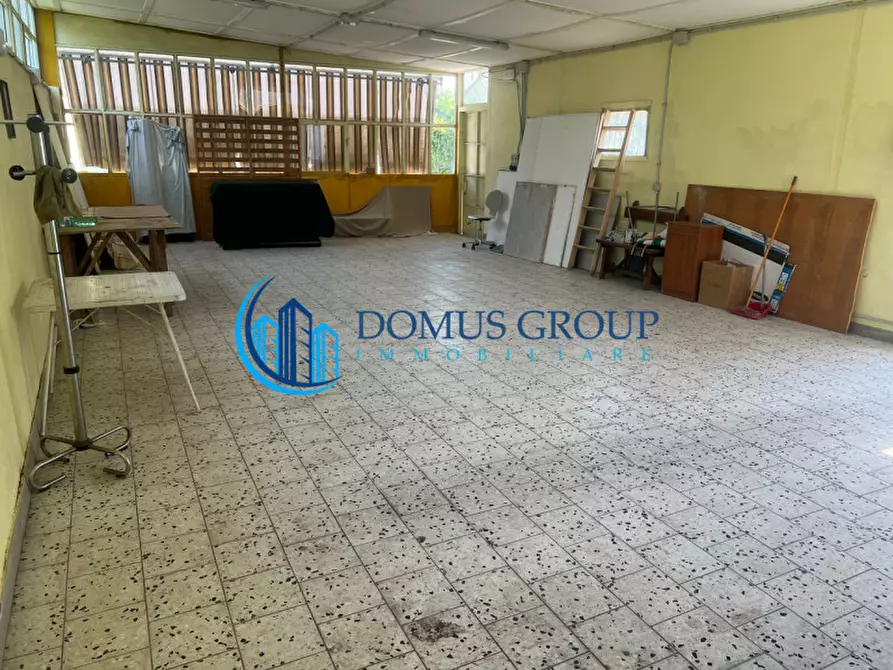 Immagine 23 di Laboratorio in vendita  in Via Villafalletto a Roma