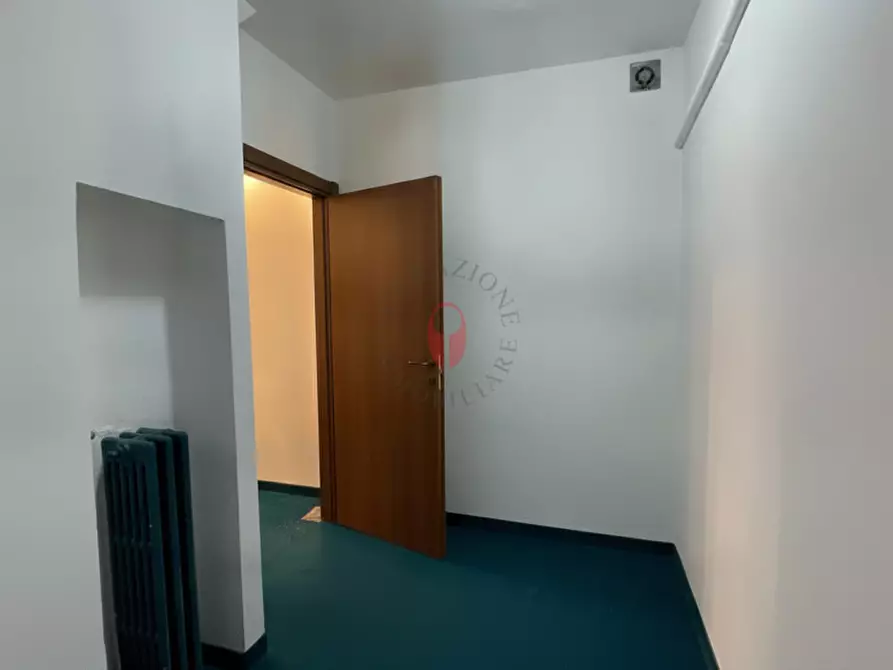 Immagine 20 di Negozio in vendita  in Corso Giovanni Agnelli 104 a Torino