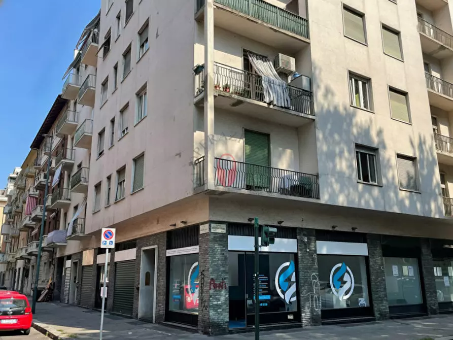 Immagine 29 di Negozio in vendita  in Corso Giovanni Agnelli 104 a Torino