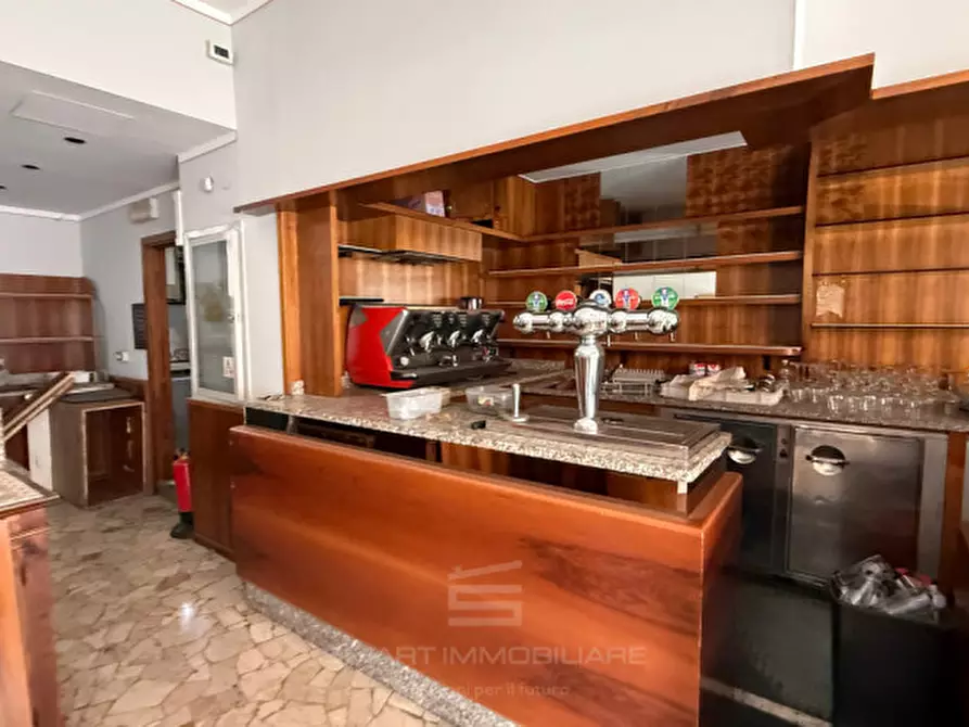 Immagine 3 di Attività commerciale in vendita  in Via Manara Valgimigli a Brescia