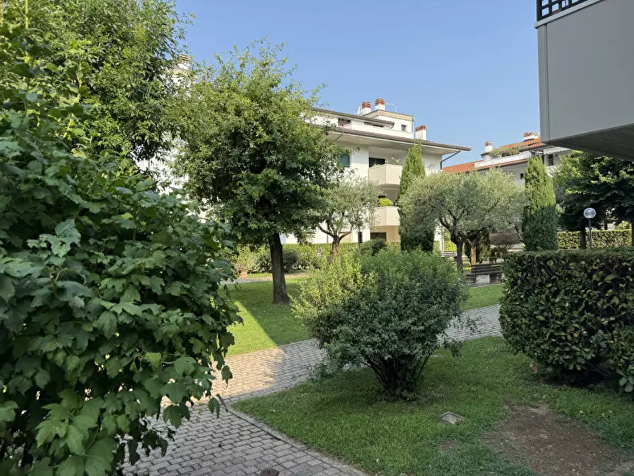Immagine 1 di Appartamento in vendita  in Via Cà Baroncello a Bassano Del Grappa