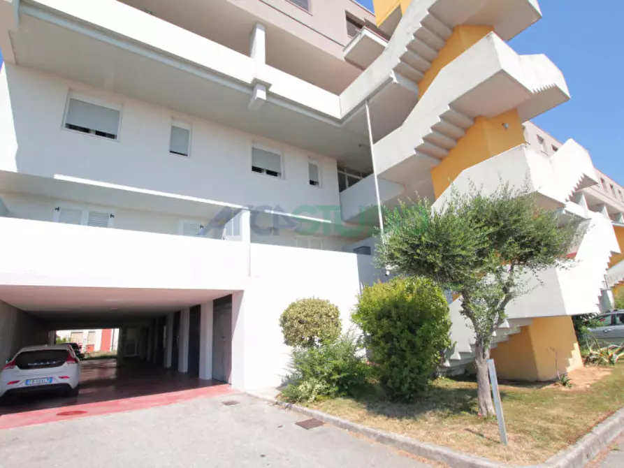 Immagine 32 di Appartamento in vendita  in Via Aldo Moro a Monticello Conte Otto