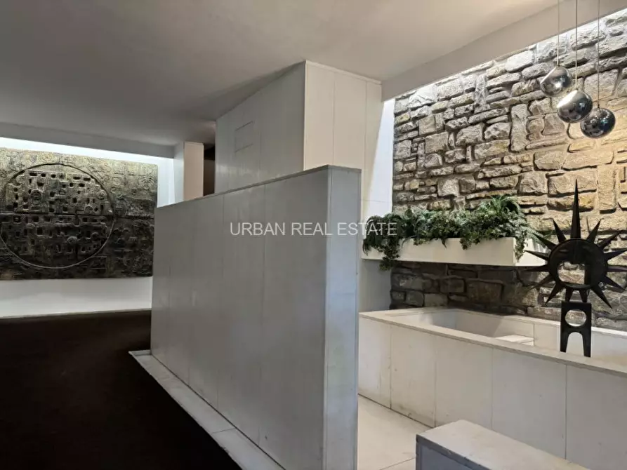 Immagine 4 di Appartamento in vendita  in Via di Romagna 54 a Trieste