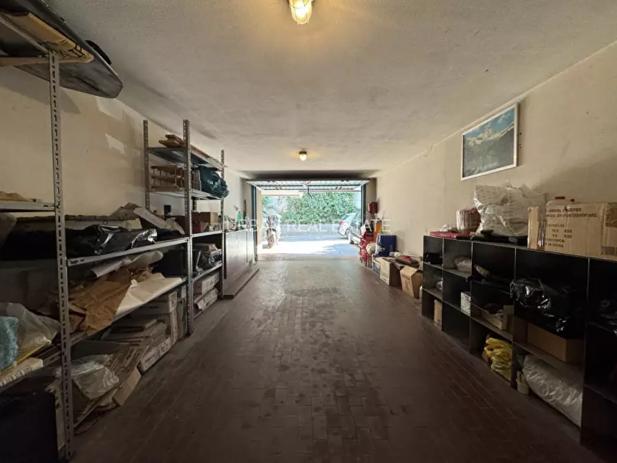 Immagine 48 di Appartamento in vendita  in Via di Romagna 54 a Trieste