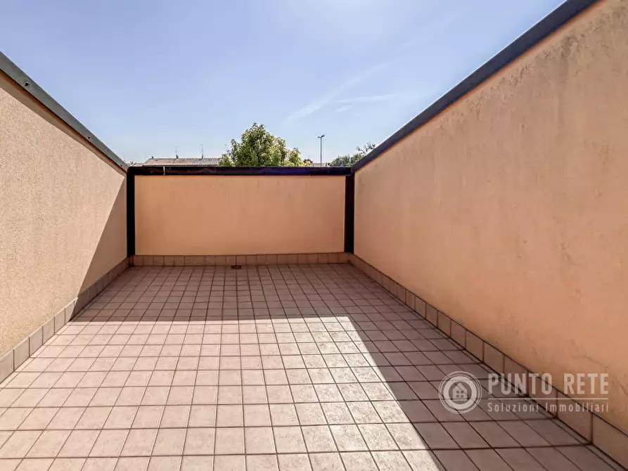 Immagine 50 di Casa bifamiliare in vendita  in Via Aldo Moro a Trevenzuolo
