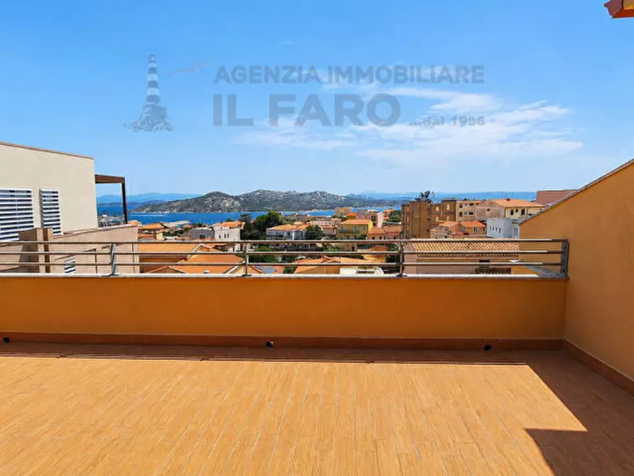 Immagine 6 di Attico in vendita  in Via Sant'Agostino a La Maddalena