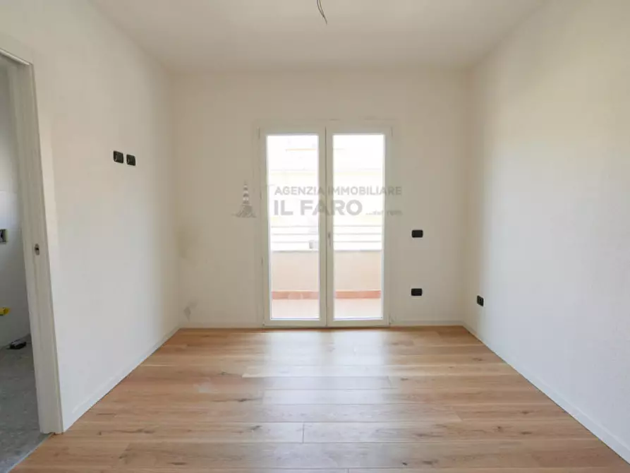 Immagine 26 di Attico in vendita  in Via Sant'Agostino a La Maddalena