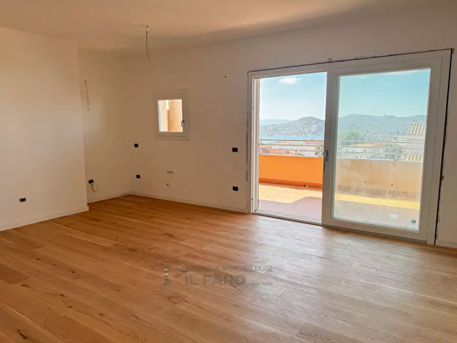 Immagine 9 di Appartamento in vendita  in Via Sant'Agostino a La Maddalena