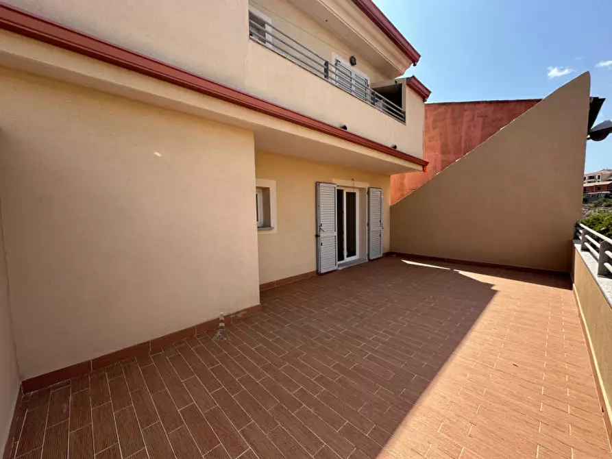 Immagine 16 di Appartamento in vendita  in Via Sant'Agostino a La Maddalena