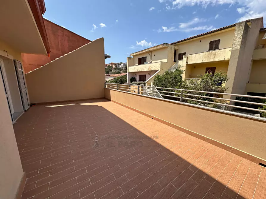 Immagine 17 di Appartamento in vendita  in Via Sant'Agostino a La Maddalena