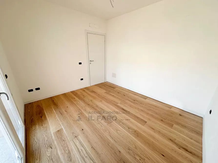 Immagine 19 di Appartamento in vendita  in Via Sant'Agostino a La Maddalena