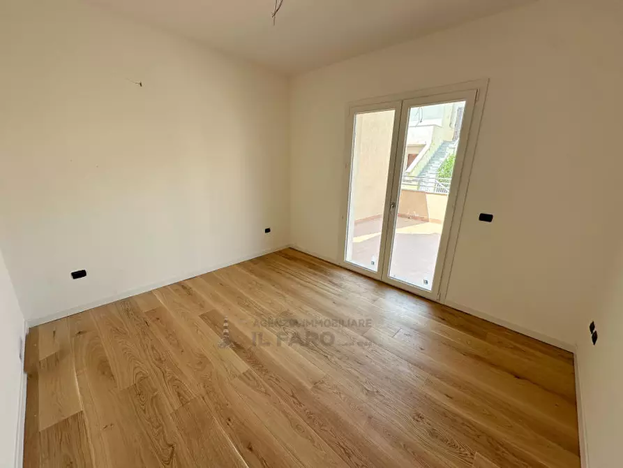 Immagine 21 di Appartamento in vendita  in Via Sant'Agostino a La Maddalena