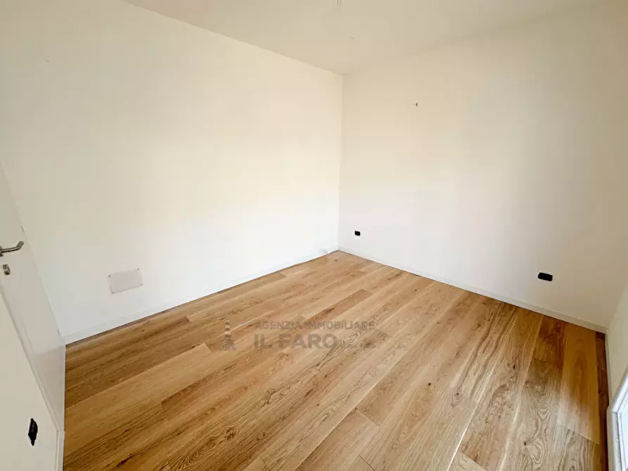 Immagine 24 di Appartamento in vendita  in Via Sant'Agostino a La Maddalena