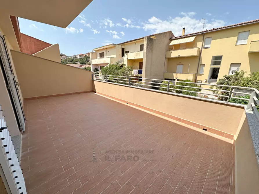 Immagine 3 di Appartamento in vendita  in Via Sant'Agostino a La Maddalena