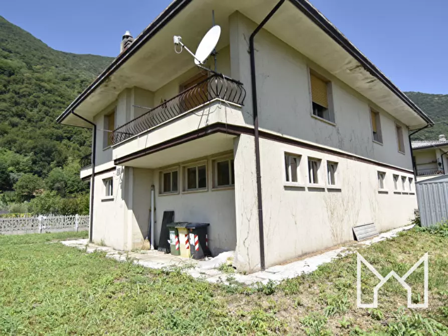 Immagine 3 di Casa indipendente in vendita  a Bassano Del Grappa