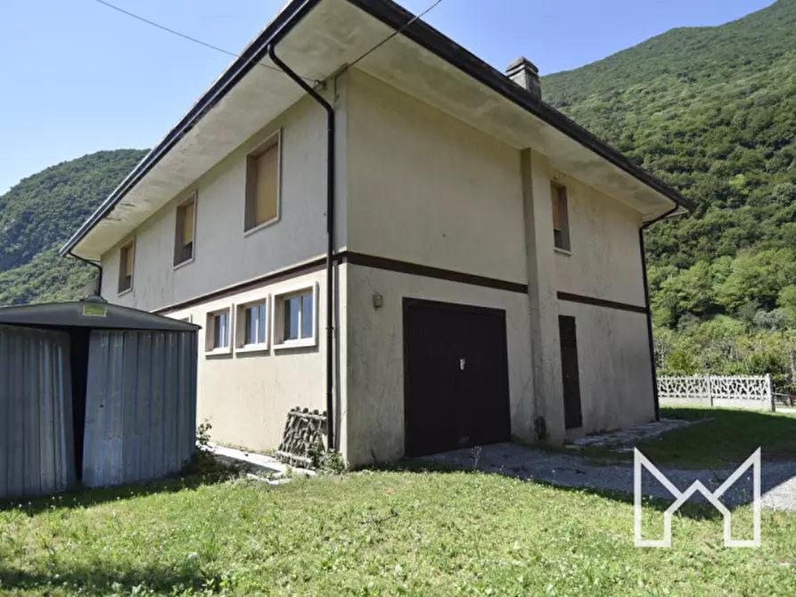 Immagine 4 di Casa indipendente in vendita  a Bassano Del Grappa