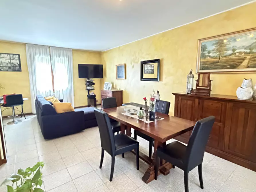 Immagine 7 di Villa in vendita  in Via Palestro 27 a Missaglia