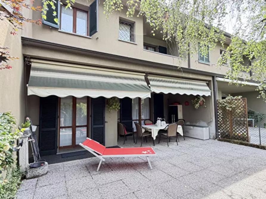 Immagine 19 di Villa in vendita  in Via Palestro 27 a Missaglia