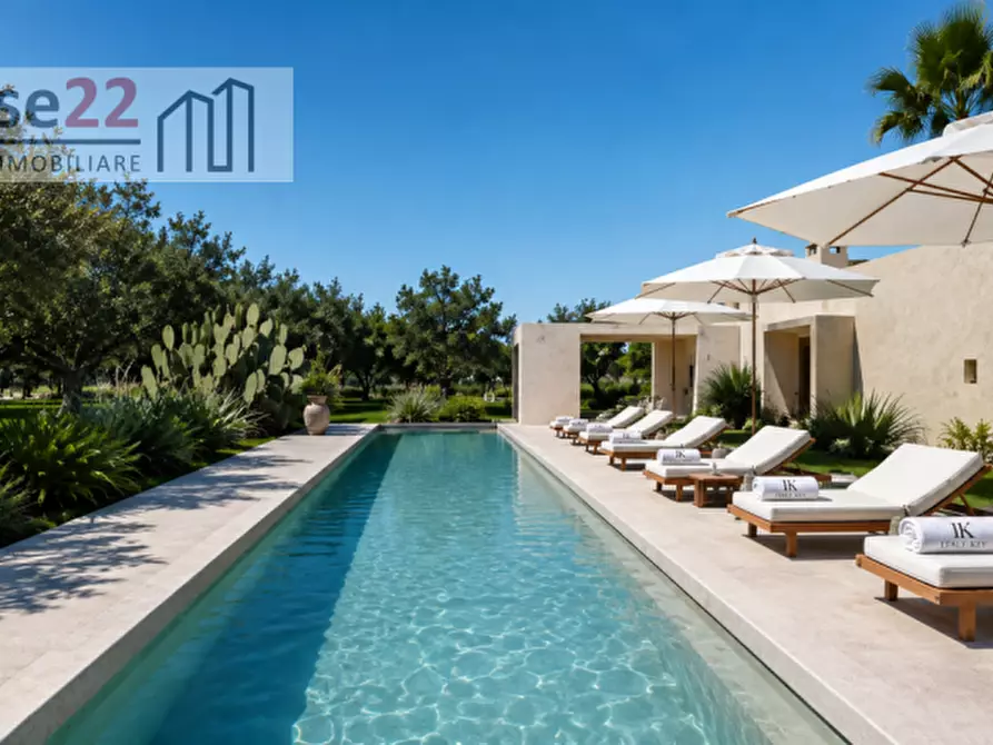 Immagine 4 di Villa in vendita  a Brindisi