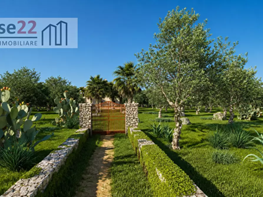 Immagine 9 di Villa in vendita  a Brindisi