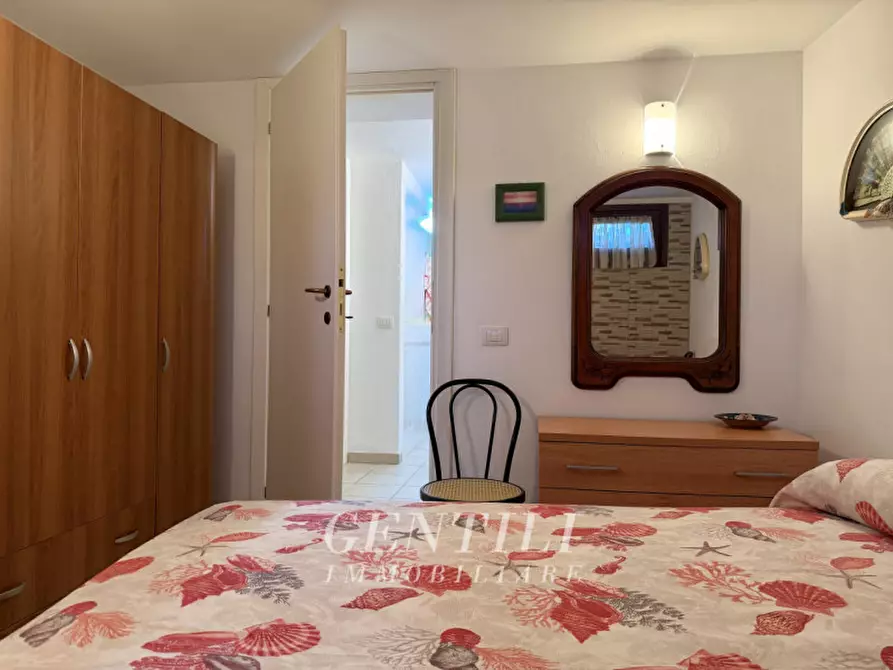 Immagine 36 di Appartamento in vendita  a Arzachena