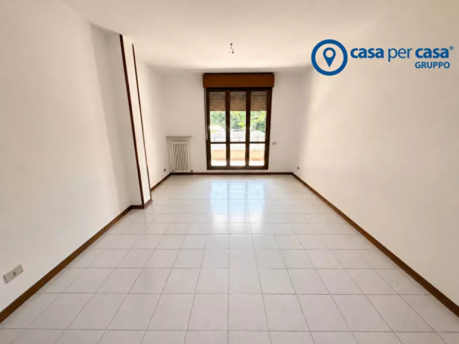 Immagine 1 di Appartamento in vendita  in Via Aldo Moro 47 a Adria