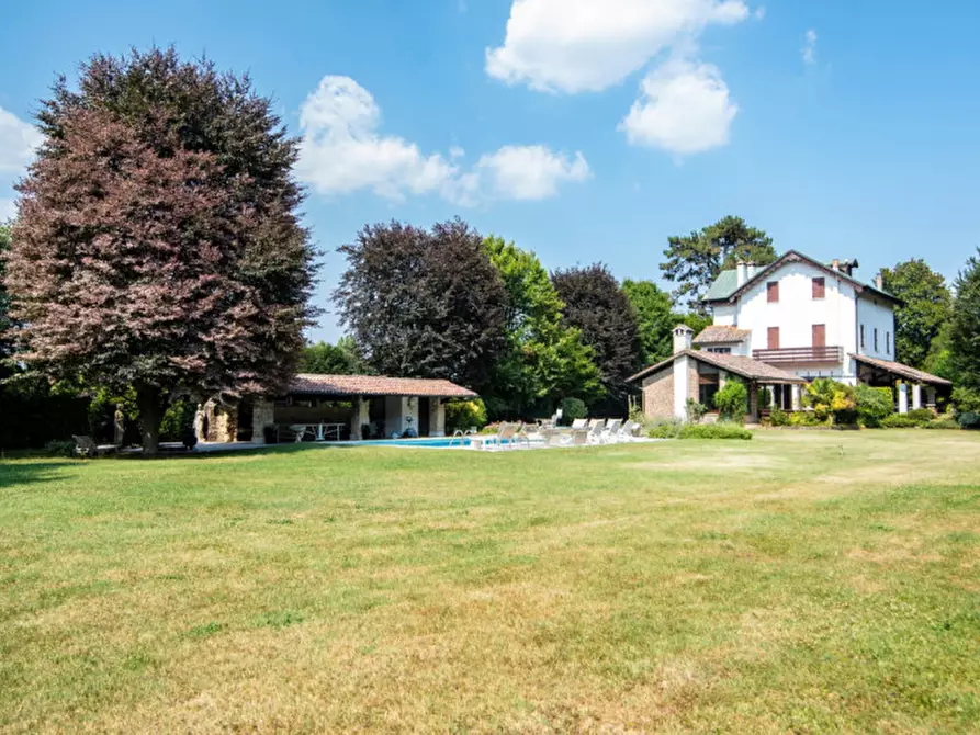 Immagine 1 di Villa in vendita  in Via Ca' Boldù a Teolo