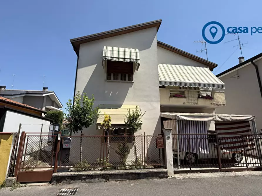 Immagine 18 di Appartamento in vendita  in Via Pasubio, 16 a Rovigo