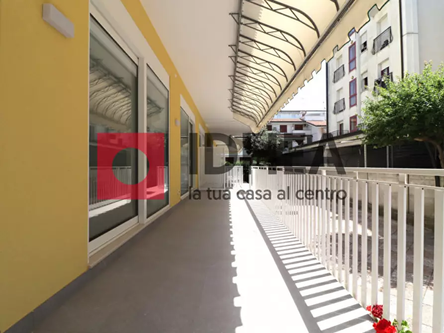 Immagine 11 di Appartamento in vendita  in VIALE SANTA MARGHERITA a Caorle