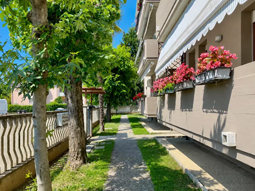 Immagine 2 di Appartamento in vendita  in Via Elmas a Caldogno