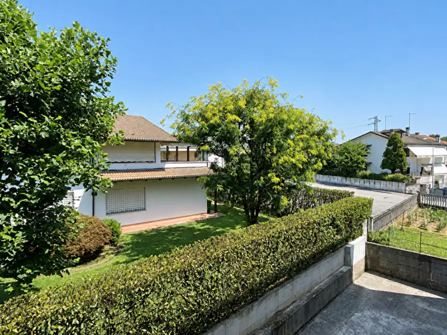 Immagine 13 di Appartamento in vendita  in Via Elmas a Caldogno